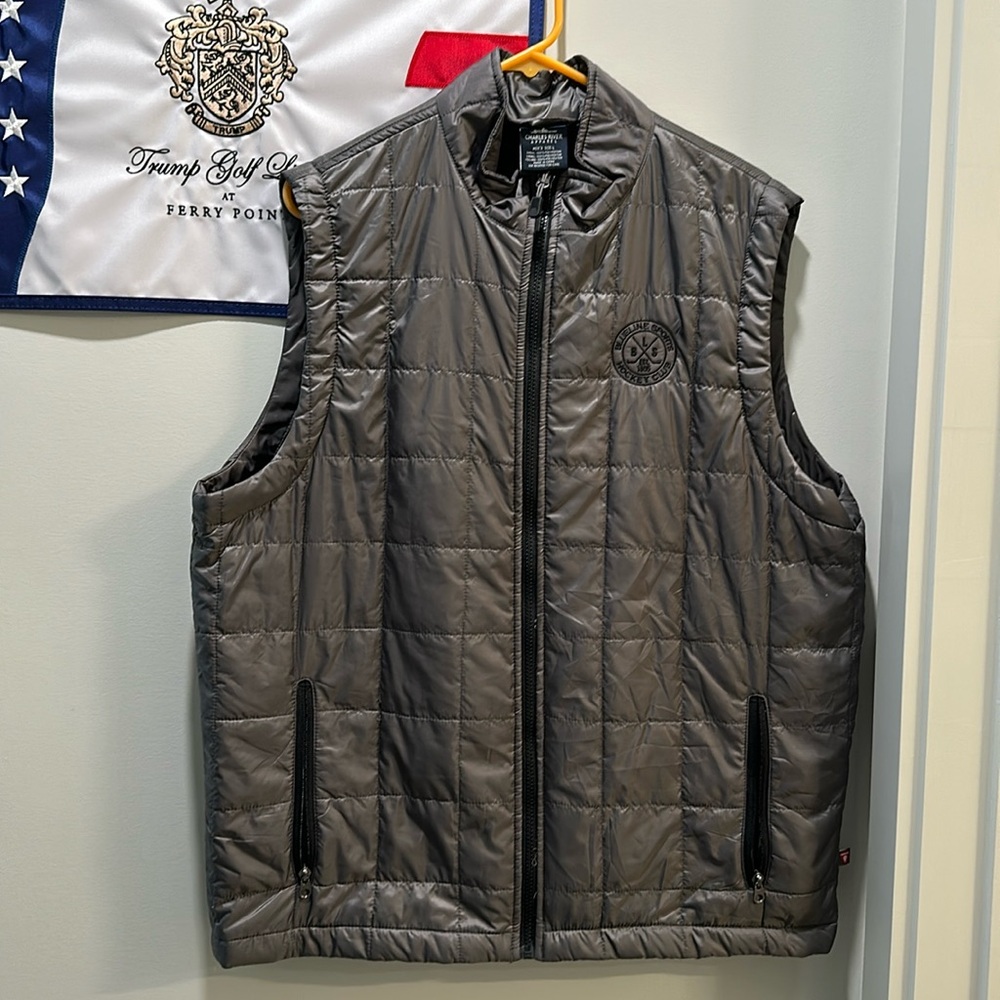 Charles River Puffer Vest - Men’s Large